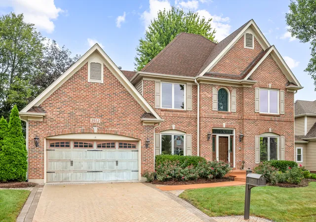 Photo 2 of Single family home for sale at 3912 Royal And Ancient Dr, St. Charles, IL 60174 | MLS# 12750217 | Listing updated on 2026-09-13