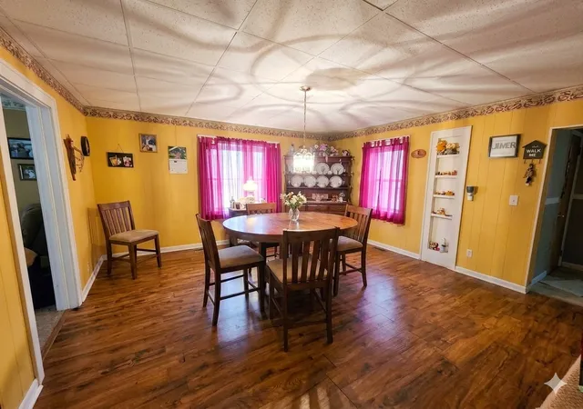 Photo 3 of Single family home for sale at 216 E Franklin St, Olney, IL 62450 | MLS# 12750244 | Listing updated on 2026-09-09