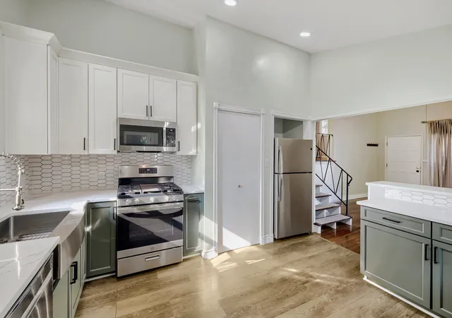 Photo 3 of Single family home for sale at 436 N Fulton Ave, Villa Park, IL 60181 | MLS# 12750263 | Listing updated on 2026-09-15