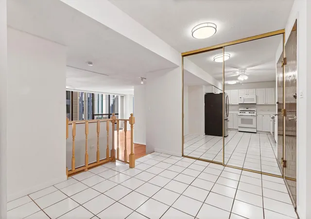 Photo 3 of Condo for sale at 230 E Ontario St #1905, Chicago, IL 60611 | MLS# 12750285 | Listing updated on 2026-10-07