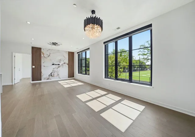 Photo 4 of Condo for sale at 1400 W Monroe St #2B, Chicago, IL 60607 | MLS# 12750295 | Listing updated on 2026-09-14