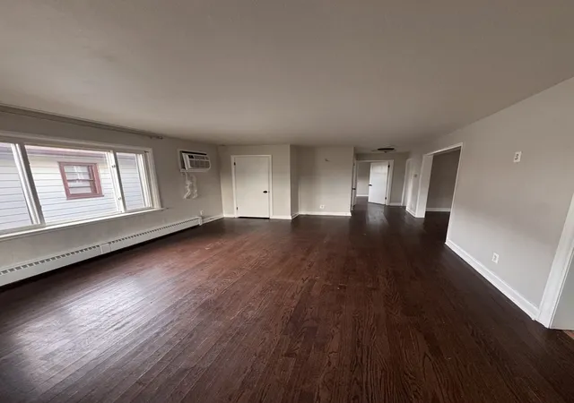 Photo 3 of Single family home for sale at 17919 Glen Oak Ave, Lansing, IL 60438 | MLS# 12750306 | Listing updated on 2026-10-02