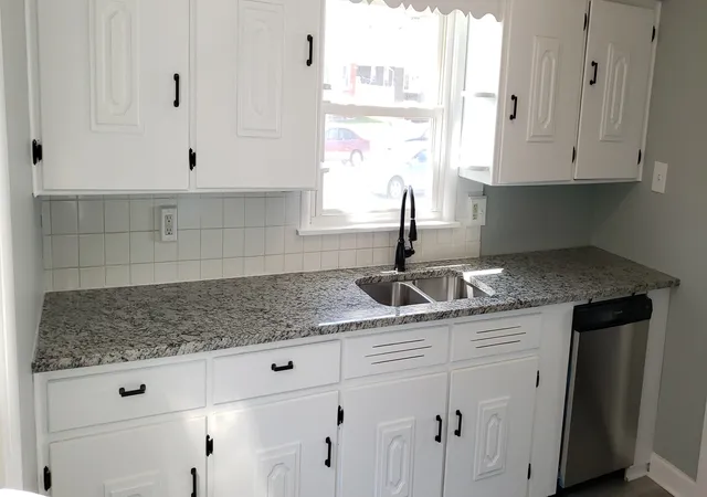 Photo 4 of Single family home for sale at 17919 Glen Oak Ave, Lansing, IL 60438 | MLS# 12750306 | Listing updated on 2026-10-02