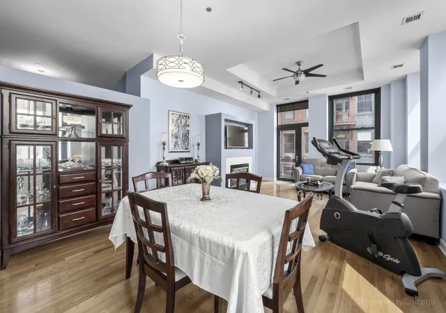 Photo 3 of Condo for sale at 208 W Washington St #1210, Chicago, IL 60606 | MLS# 12750307 | Listing updated on 2026-09-21