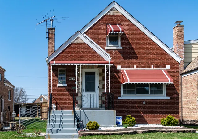 Photo 1 of Sale Pending at 6824 S Kildare Ave, Chicago, IL 60629 | MLS# 12750353 | Listing updated on 2026-10-06