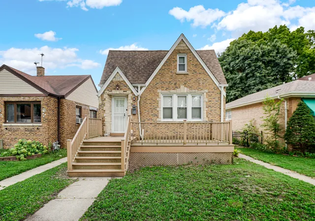 Single family home for sale at 12151 Greenwood Ave, Blue Island, IL 60406 | MLS# 12750356