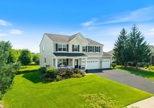 Photo 1 of Single family home for sale at 391 Copper Springs Ln, Elgin, IL 60124 | MLS# 12750363 | Listing updated on 2026-09-15