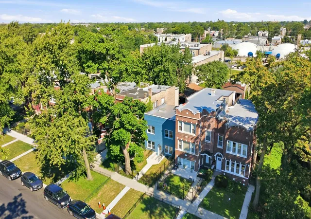Photo 3 of Single family home for sale at 4642 W Monroe St, Chicago, IL 60644 | MLS# 12750376 | Listing updated on 2026-09-09