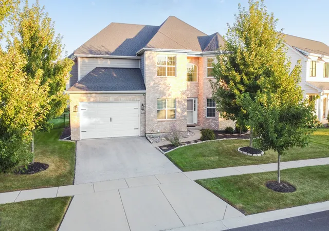 Photo 2 of Single family home for sale at 3605 Harmony Cir, Elgin, IL 60124 | MLS# 12750414 | Listing updated on 2026-09-23