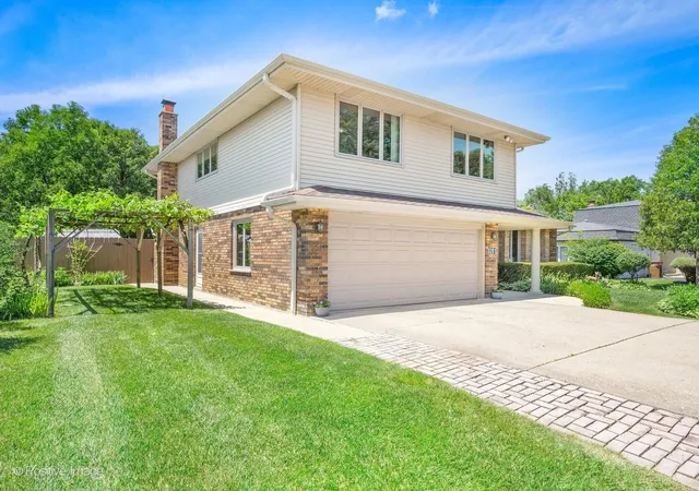 Photo 2 of Single family home for sale at 8201 Crestview Dr, Willow Springs, IL 60480 | MLS# 12750434 | Listing updated on 2026-09-23