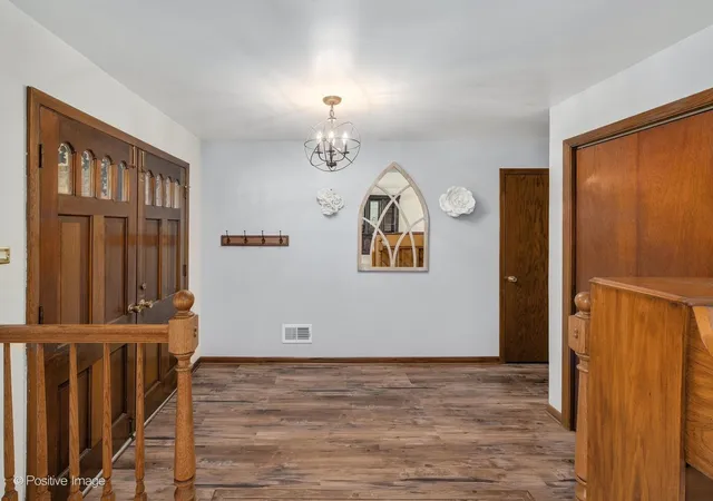 Photo 3 of Single family home for sale at 8201 Crestview Dr, Willow Springs, IL 60480 | MLS# 12750434 | Listing updated on 2026-09-23