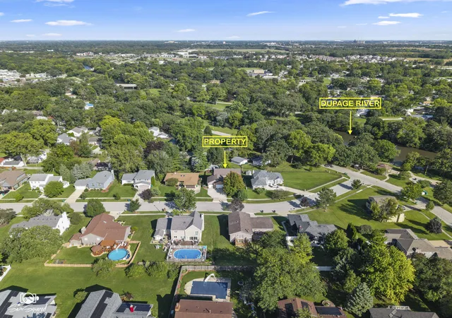 Photo 4 of Single family home for sale at 406 Garden Ter, Shorewood, IL 60404 | MLS# 12750485 | Listing updated on 2026-09-24