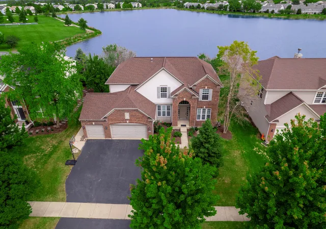 Photo 1 of Single family home for sale at 196 Chapin Way, Oswego, IL 60543 | MLS# 12750494 | Listing updated on 2026-10-06