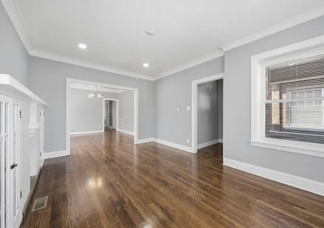 Photo 4 of Single family home for sale at 6136 S Richmond St, Chicago, IL 60629 | MLS# 12750502 | Listing updated on 2026-09-05