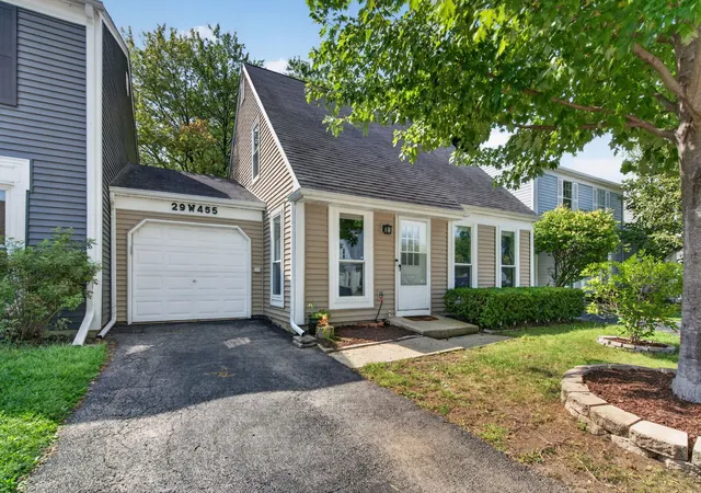 Photo 1 of Townhouse for sale at 29w455 Hawthorne Ln, Warrenville, IL 60555 | MLS# 12750517 | Listing updated on 2026-09-26
