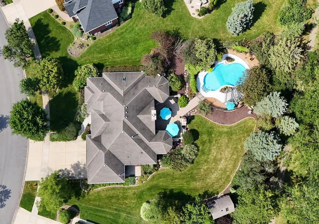 Photo 2 of Single family home for sale at 21967 Emily Ln, Frankfort, IL 60423 | MLS# 12750528 | Listing updated on 2026-09-12