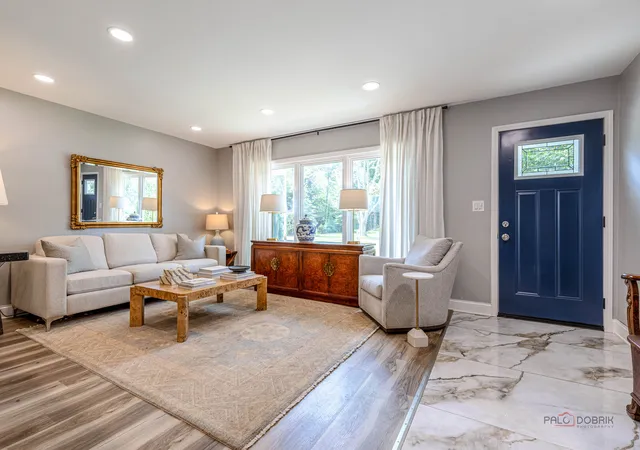 Photo 2 of Single family home for sale at 3319 Western Ave, Highland Park, IL 60035 | MLS# 12750558 | Listing updated on 2026-09-23