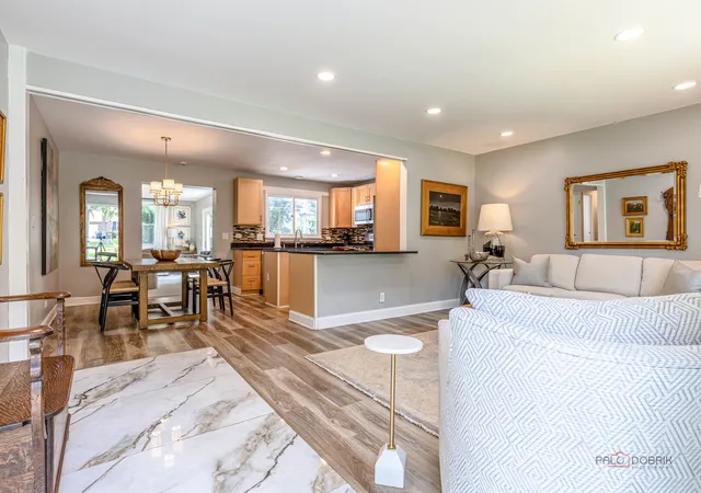 Photo 4 of Single family home for sale at 3319 Western Ave, Highland Park, IL 60035 | MLS# 12750558 | Listing updated on 2026-09-23