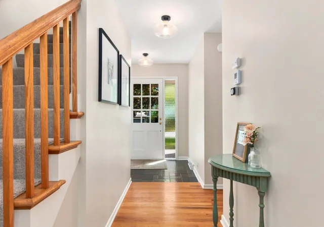 Photo 3 of Single family home for sale at 3n922 Ferson Crk Rd, St. Charles, IL 60174 | MLS# 12750570 | Listing updated on 2026-10-29