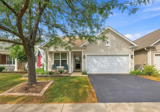 Photo 1 of Single family home for sale at 11797 Messiner Dr, Huntley, IL 60142 | MLS# 12750593 | Listing updated on 2026-09-12