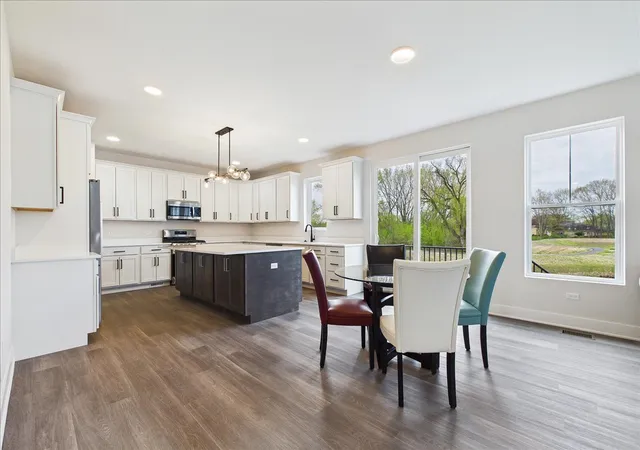 Photo 3 of Single family home for sale at 22043 W Casa Bella View, Kildeer, IL 60047 | MLS# 12750601 | Listing updated on 2026-10-11