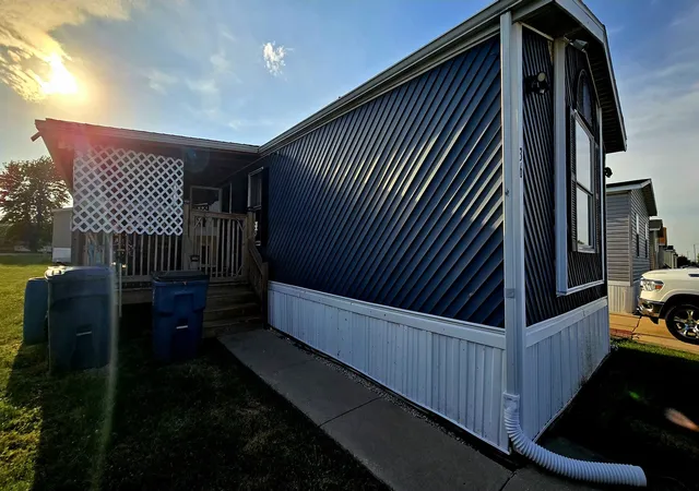 Photo 3 of Manufactured home for sale at 36 Saint Francis Dr, Bourbonnais, IL 60914 | MLS# 12750618 | Listing updated on 2026-09-09