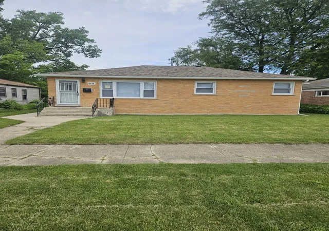 Photo 1 of Single family home for sale at 15229 Honore Ave, Harvey, IL 60426 | MLS# 12750624 | Listing updated on 2026-10-08