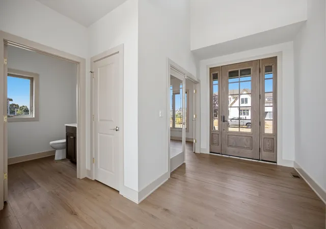 Photo 3 of Single family home for sale at 1033 Emerald Dr, Naperville, IL 60540 | MLS# 12750653 | Listing updated on 2026-09-16