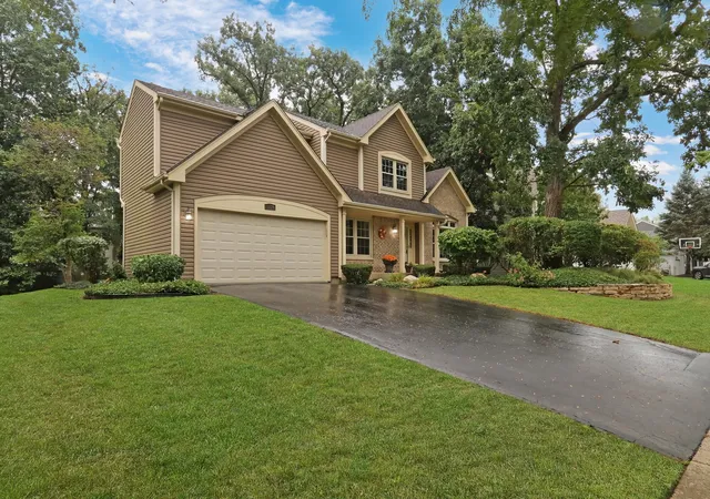 Photo 2 of Single family home for sale at 6719 Foxworth Ln, Gurnee, IL 60031 | MLS# 12750665 | Listing updated on 2026-09-24