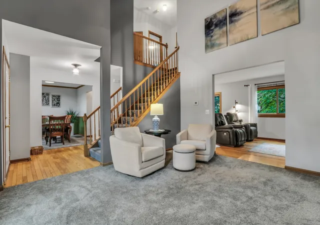 Photo 3 of Single family home for sale at 6719 Foxworth Ln, Gurnee, IL 60031 | MLS# 12750665 | Listing updated on 2026-09-24
