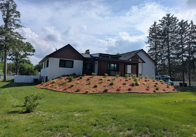 Photo 3 of Single family home for sale at 675 W Gilbert Rd, Palatine, IL 60067 | MLS# 12750692 | Listing updated on 2026-09-23