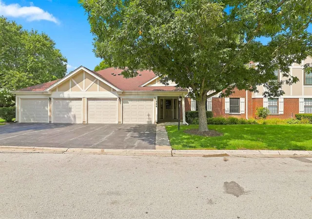 Photo 1 of Townhouse for sale at 586 Williamsburg Ct #A1, Wheeling, IL 60090 | MLS# 12750732 | Listing updated on 2026-10-05