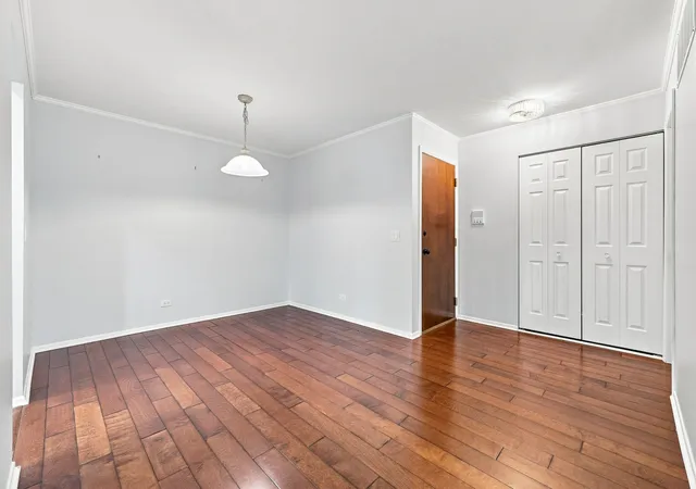 Photo 3 of Townhouse for sale at 586 Williamsburg Ct #A1, Wheeling, IL 60090 | MLS# 12750732 | Listing updated on 2026-10-05