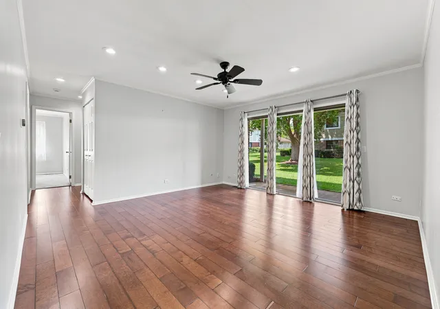 Photo 3 of Townhouse for sale at 586 Williamsburg Ct #A1, Wheeling, IL 60090 | MLS# 12750732 | Listing updated on 2026-10-05