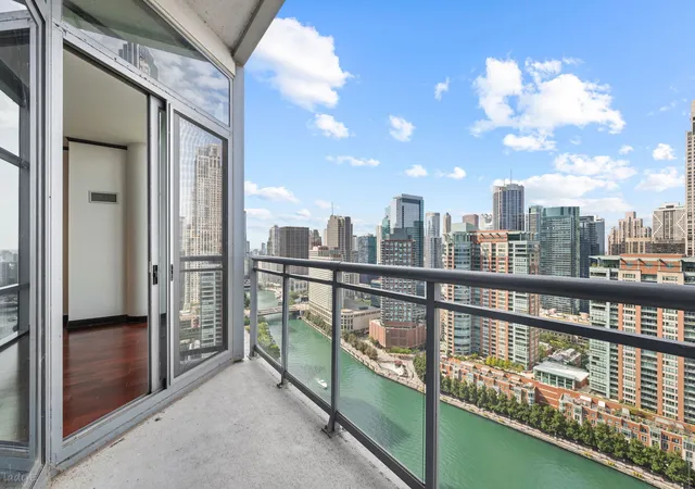 Photo 4 of Condo for sale at 450 E Waterside Dr #2911, Chicago, IL 60601 | MLS# 12750745 | Listing updated on 2026-09-14
