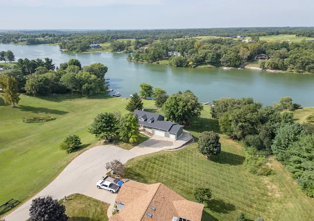 Photo 52 of Sale Pending at 906 Ridgeview Ct, Sherrard, IL 61281 | MLS# 12750798 | Listing updated on 2026-09-23