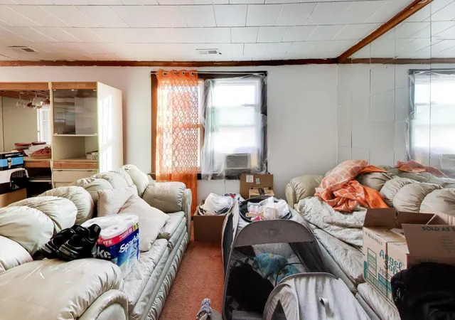 Photo 4 of Single family home for sale at 5623 S Oakley Ave, Chicago, IL 60636 | MLS# 12750807 | Listing updated on 2026-10-28