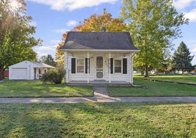 Photo 1 of Single family home for sale at 107 4th Street, Ivesdale, IL 61851 | MLS# 12750840 | Listing updated on 2026-10-29
