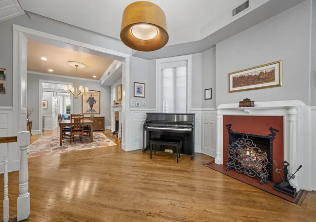 Photo 3 of Single family home for sale at 1437 N Dearborn St, Chicago, IL 60610 | MLS# 12750844 | Listing updated on 2026-09-14