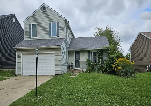Photo 1 of Single family home for sale at 419 Kensington Dr, Streamwood, IL 60107 | MLS# 12750851 | Listing updated on 2026-10-02