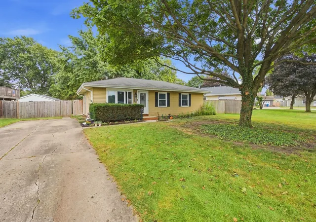 Single family home for sale at 103 Mary St, Oswego, IL 60543 | MLS# 12750860