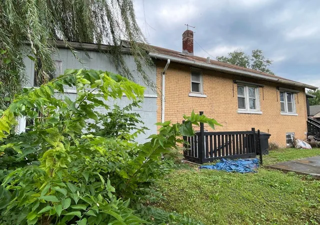Photo 2 of Single family home for sale at 1341 W 112th Place, Chicago, IL 60643 | MLS# 12750914 | Listing updated on 2026-10-07