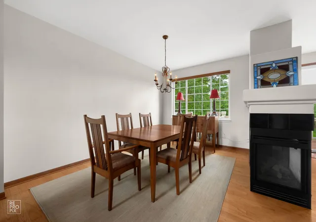 Photo 3 of Townhouse for sale at 927 Winners Cup Ct, Naperville, IL 60565 | MLS# 12750916 | Listing updated on 2026-09-17