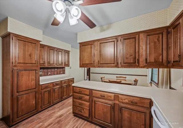 Photo 3 of Single family home for sale at 318 E Blackberry Ln, Yorkville, IL 60560 | MLS# 12750917 | Listing updated on 2026-09-23