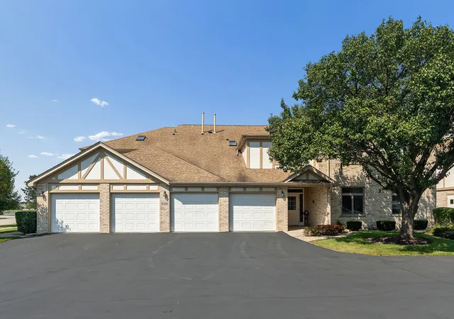 Photo 2 of Condo for sale at 18430 Pine Cone Dr #4, Tinley Park, IL 60477 | MLS# 12750933 | Listing updated on 2026-09-16