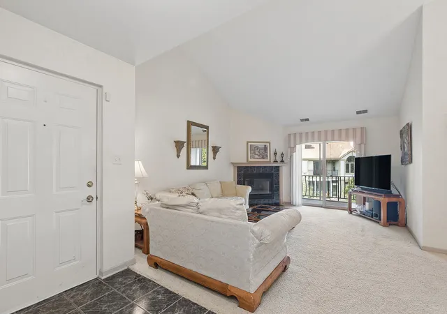 Photo 3 of Condo for sale at 18430 Pine Cone Dr #4, Tinley Park, IL 60477 | MLS# 12750933 | Listing updated on 2026-09-16