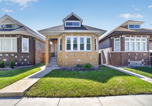 Photo 1 of Single family home for sale at 9112 S Aberdeen St, Chicago, IL 60620 | MLS# 12750943 | Listing updated on 2026-09-14