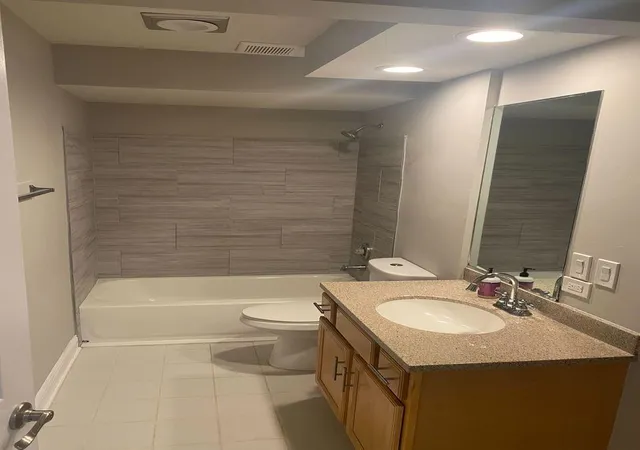 Photo 2 of Condo for sale at 980 N Lakeside Dr #1B, Vernon Hills, IL 60061 | MLS# 12750988 | Listing updated on 2026-10-05