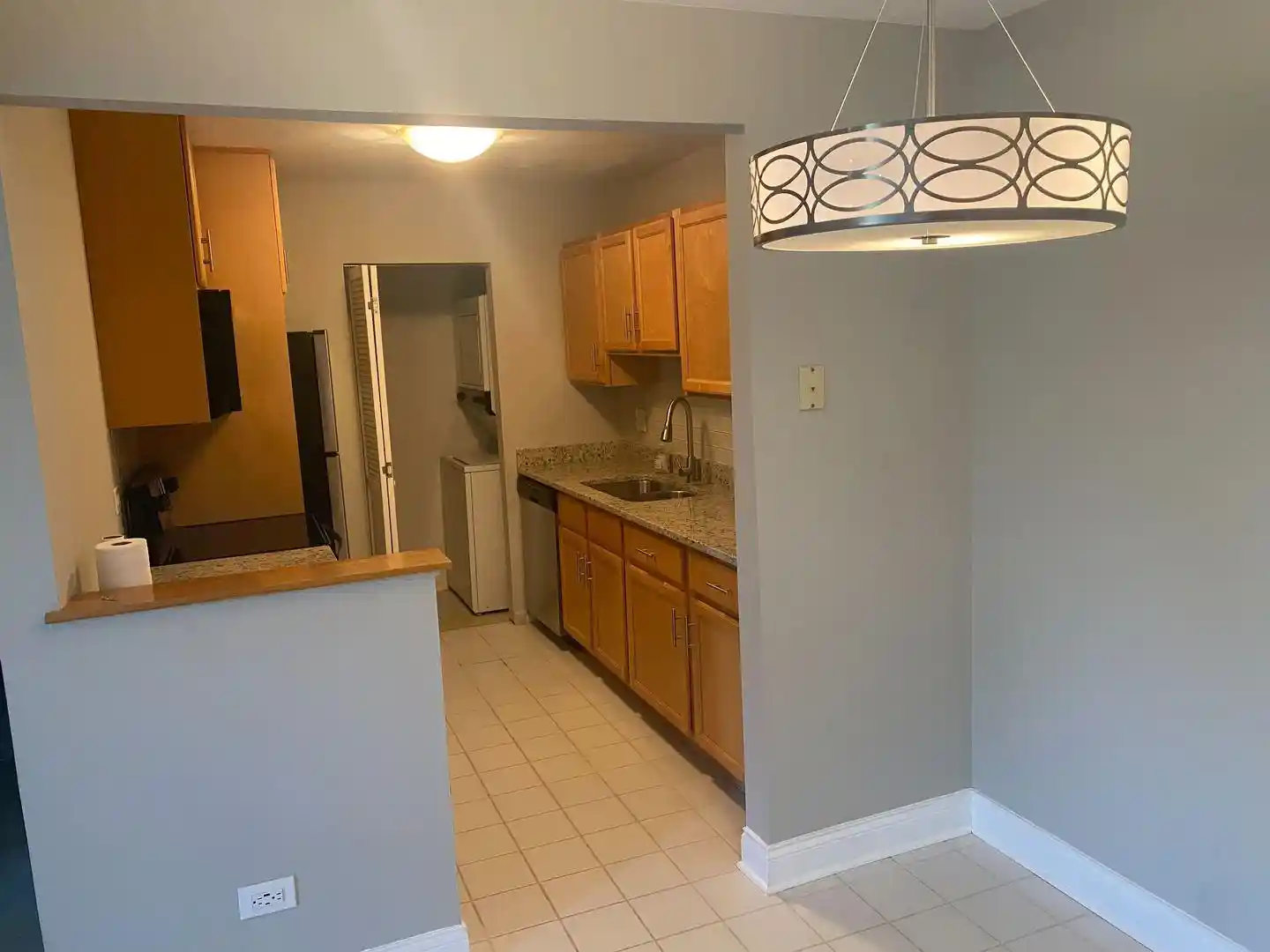 Listing Photo 9 - Condo for sale in 980 N Lakeside Dr located at 980 N Lakeside Dr, Vernon Hills, IL 60061 - Unit #1B