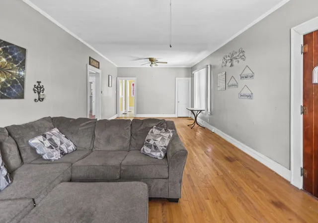 Photo 4 of Single family home for sale at 125 W Warmouth St, Salem, IL 62881 | MLS# 12751018 | Listing updated on 2026-09-09
